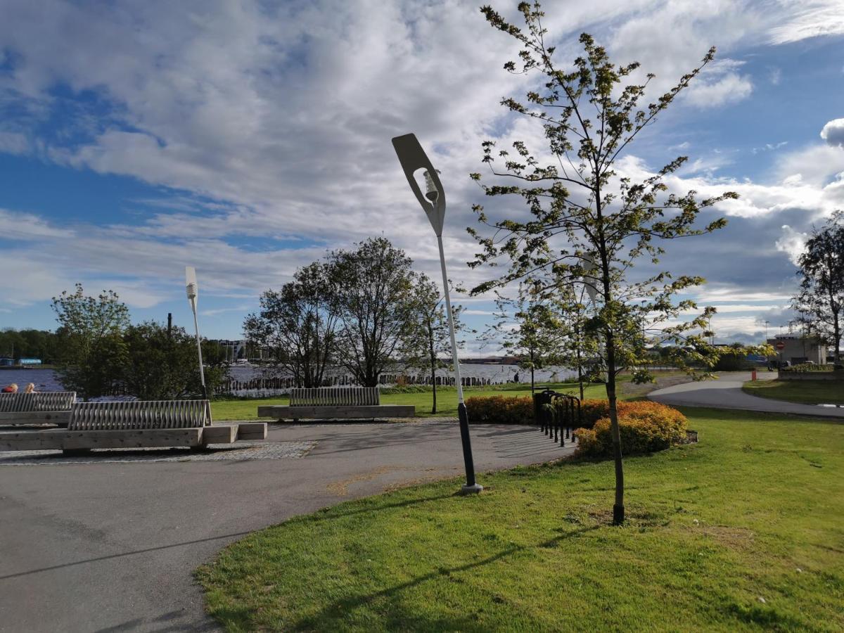 Kesklinna Silla Apartment - Free Parking Parnawa Zewnętrze zdjęcie